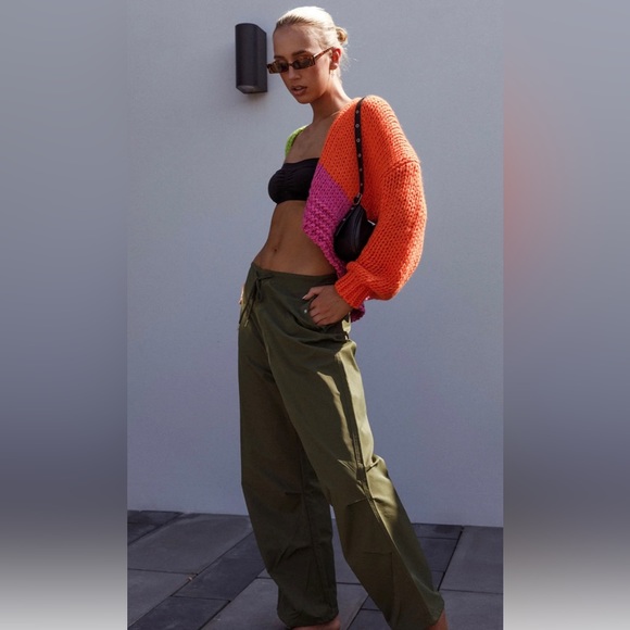 LOW RISE WIDE LEG PANTS OLIVE - Picture 2 of 6